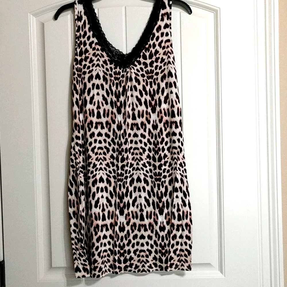 Cheetah Sleepwear with Lace by Ambrielle. Size Small.
